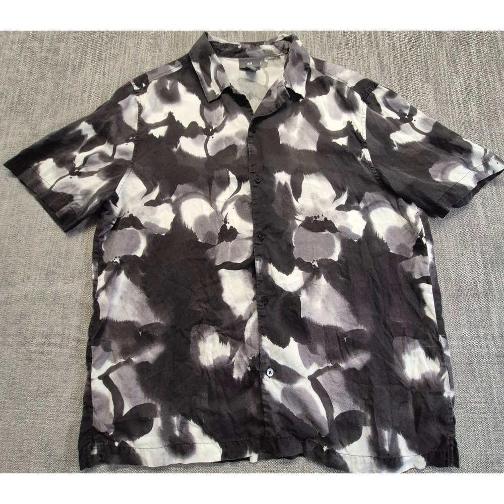 H&M men's black white short sleeve button up shirt LG regular fit coupe standard